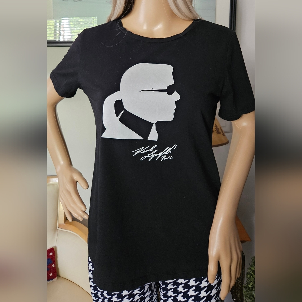 Karl Lagerfeld Black T-Shirt with White Graphic S